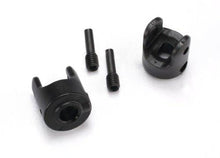 Load image into Gallery viewer, Traxxas 7057 Differential and Transmission Yokes, 3x10mm (pair)
