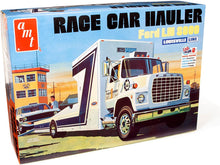 Load image into Gallery viewer, AMT Ford LN 8000 Race Car Hauler 1:25 Scale Model Kit
