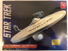Load image into Gallery viewer, AMT Star Trek U.S.S. Enterprise Refit Round 2, LLC
